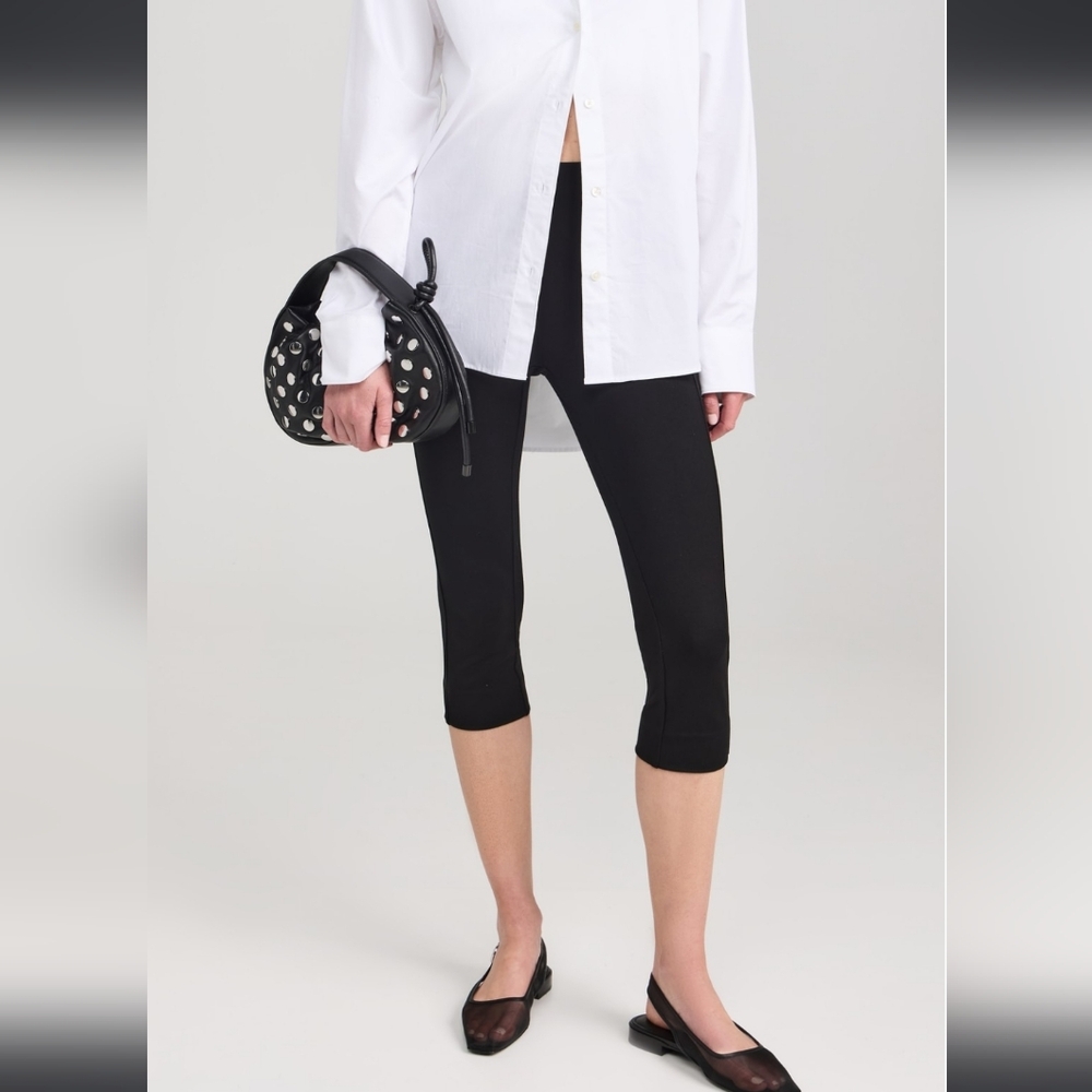 Nancy Rose Performance Black Capri Leggings Size 6